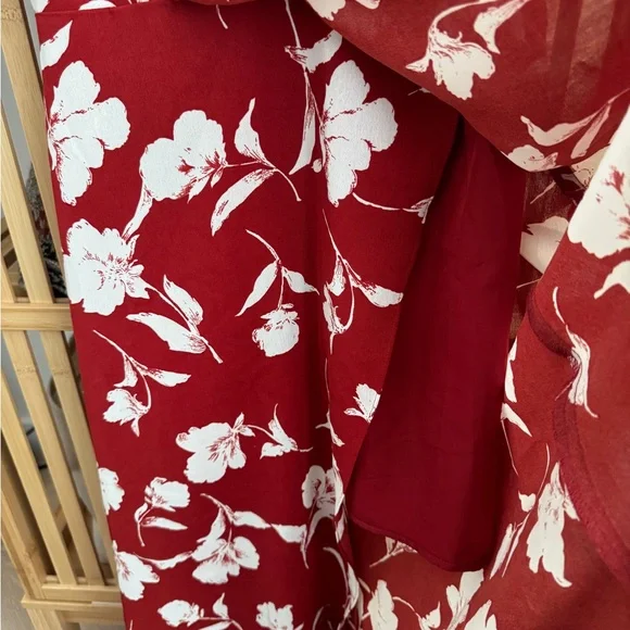 Petite studio red floral dress size small - Picture 5 of 7